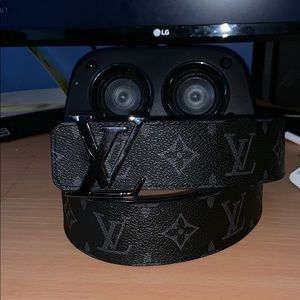 Louis Vuittion belt